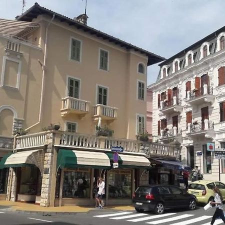 Iva, Opatija Centar Apartment Luaran gambar