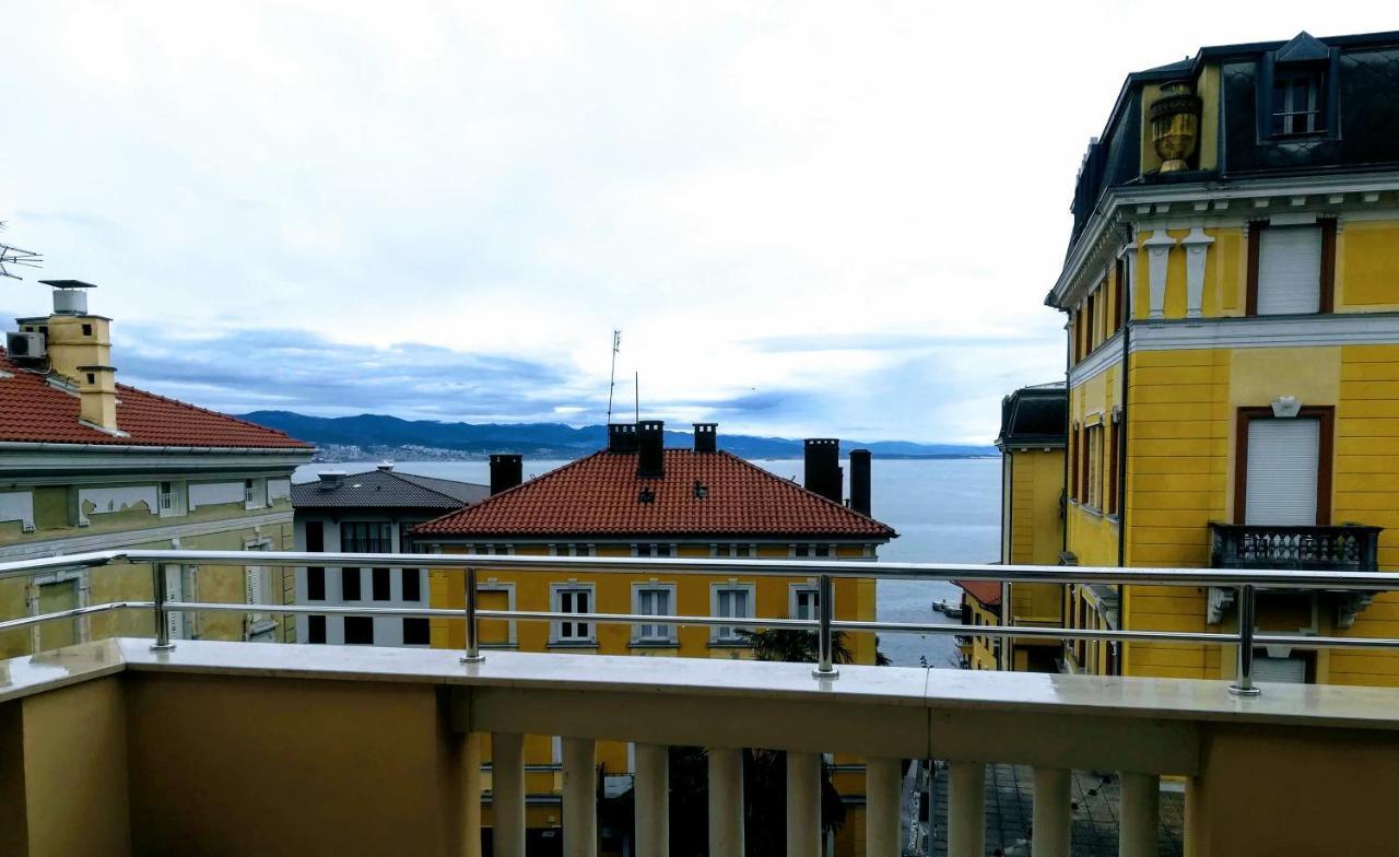 Iva, Opatija Centar Apartment Luaran gambar