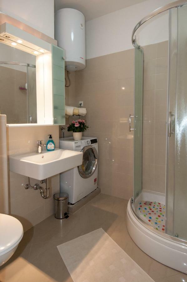 Iva, Opatija Centar Apartment Luaran gambar