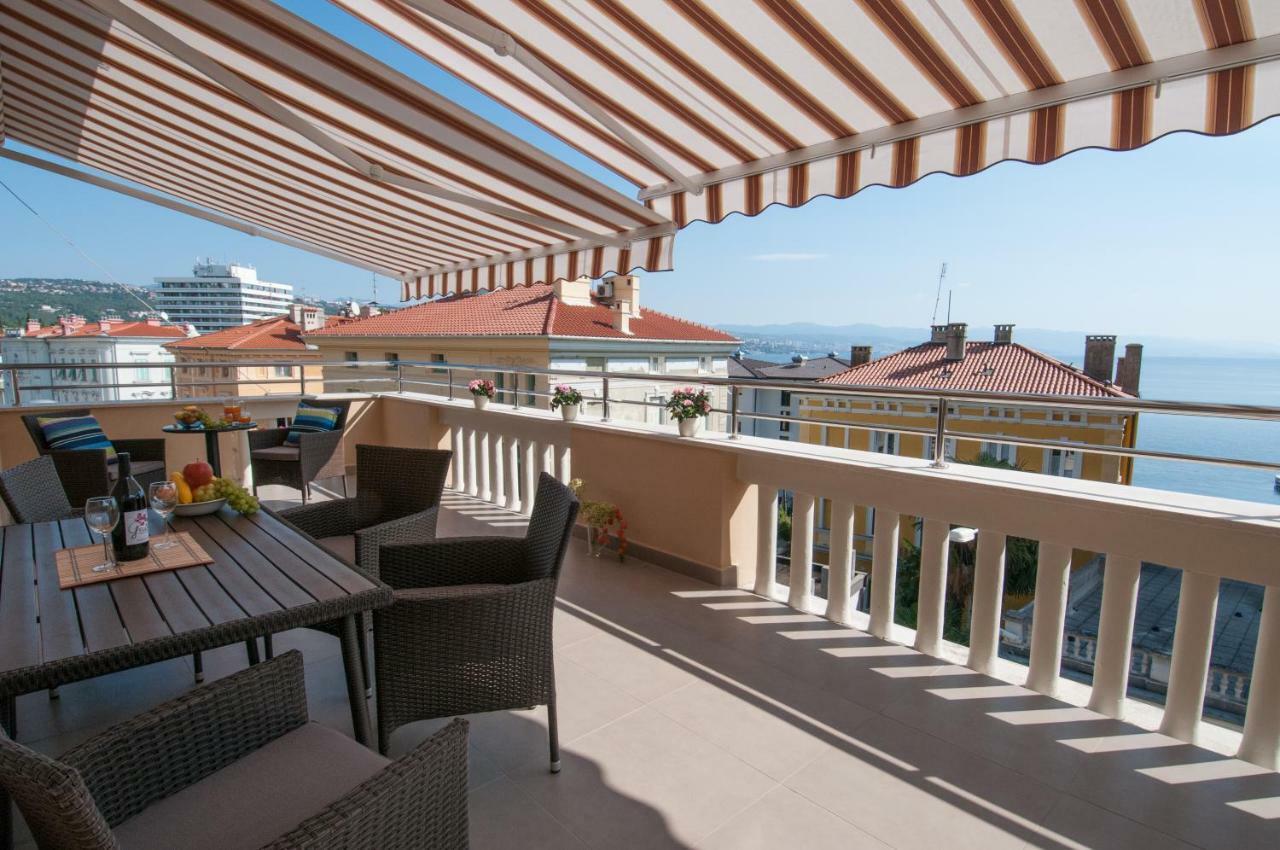 Iva, Opatija Centar Apartment Luaran gambar