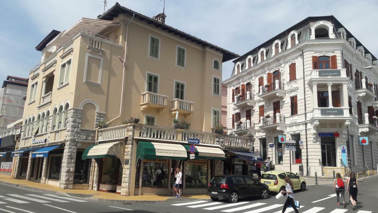 Iva, Opatija Centar Apartment Luaran gambar